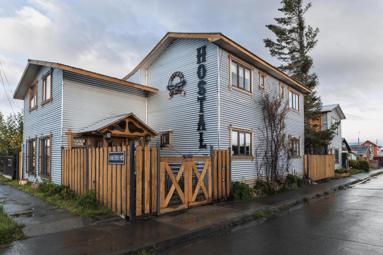 Hostal Lago Condor ปวยร์โตนาตาเลส ภายนอก รูปภาพ
